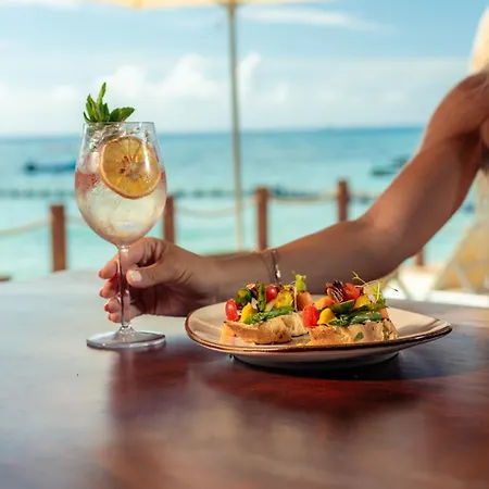 The Reef Coco Beach Resort & Spa Playa del Carmen Exterior photo
